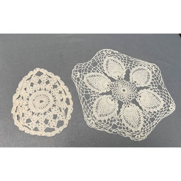 Handmade Vintage Lace Doilies Set of 2 - Picture 7 of 8